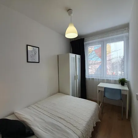 Zaspa Pilotow Apartman